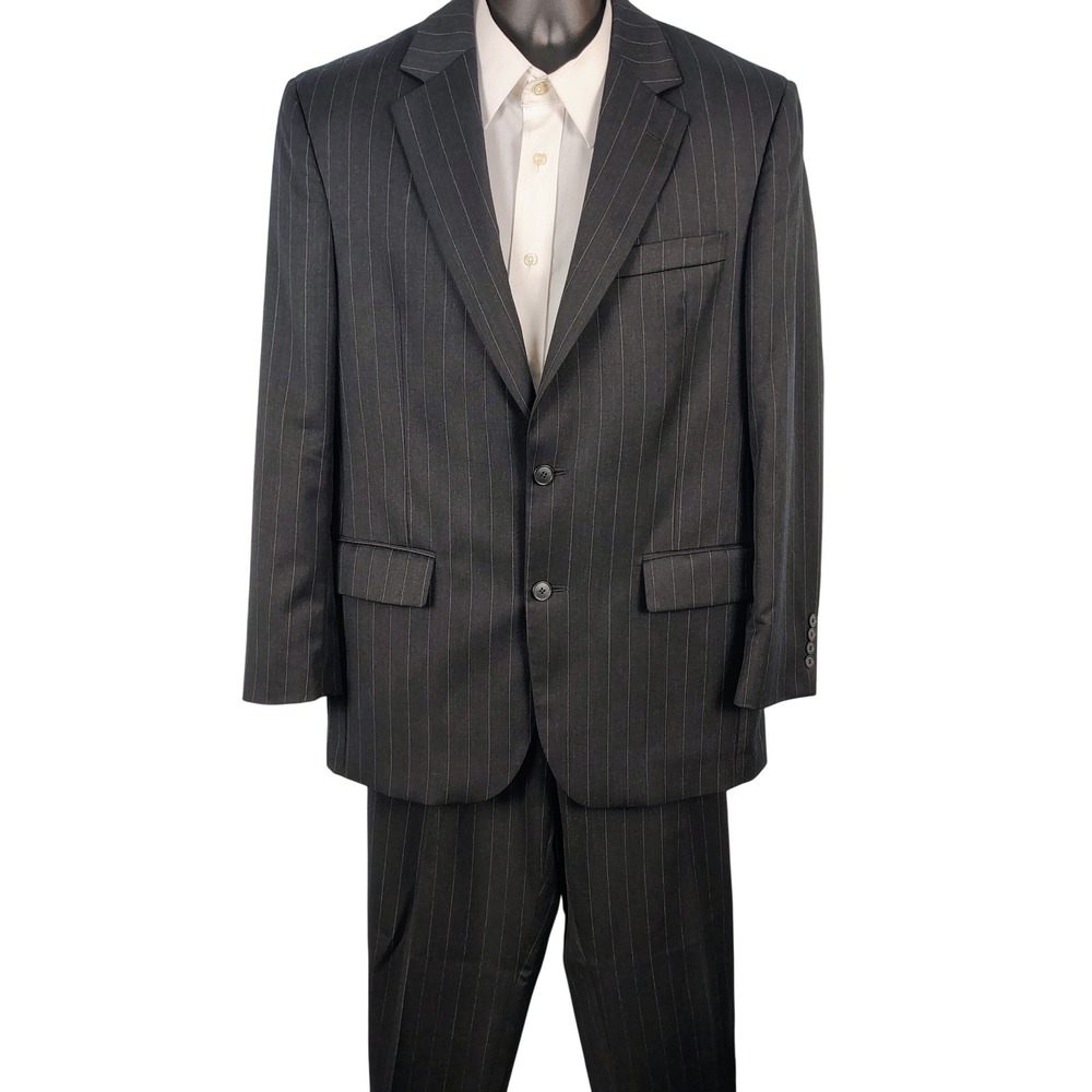 Jos A Bank Mens SZ 40R Traveler Collection Suit Charcoal Gray Wool Pinstripe